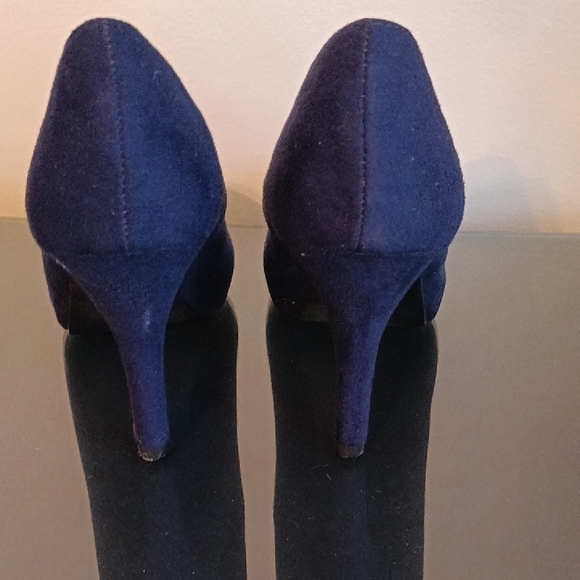 FIONI Dark Blue Women's Heels - Picture 2 of 5
